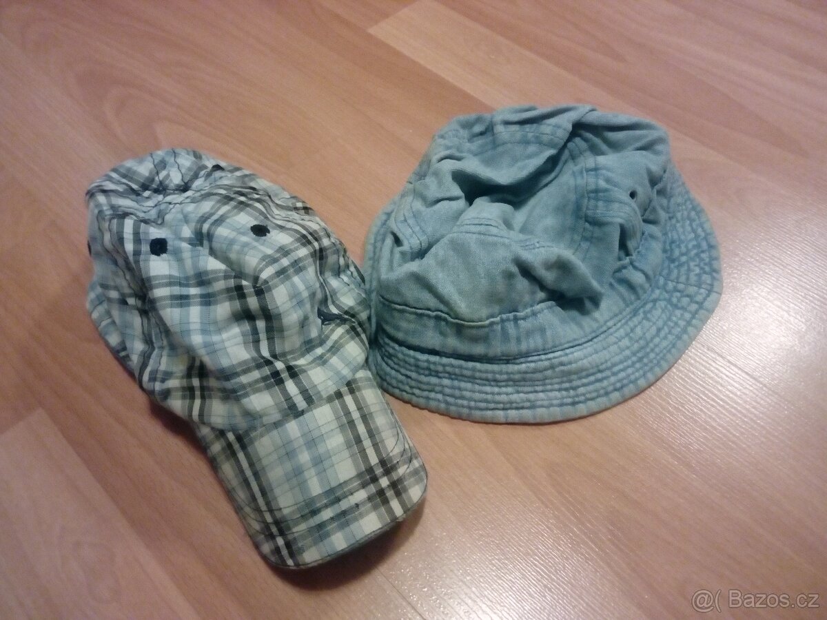 čepice, kšíltovky - 2