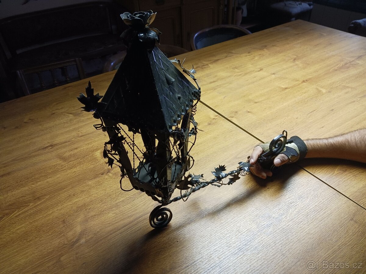 Kovová lampa - 2