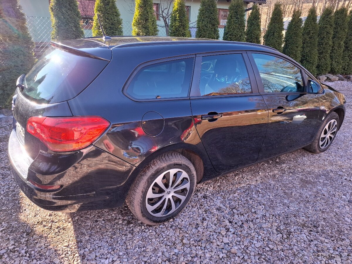 Opel astra 1.7 DT - 2
