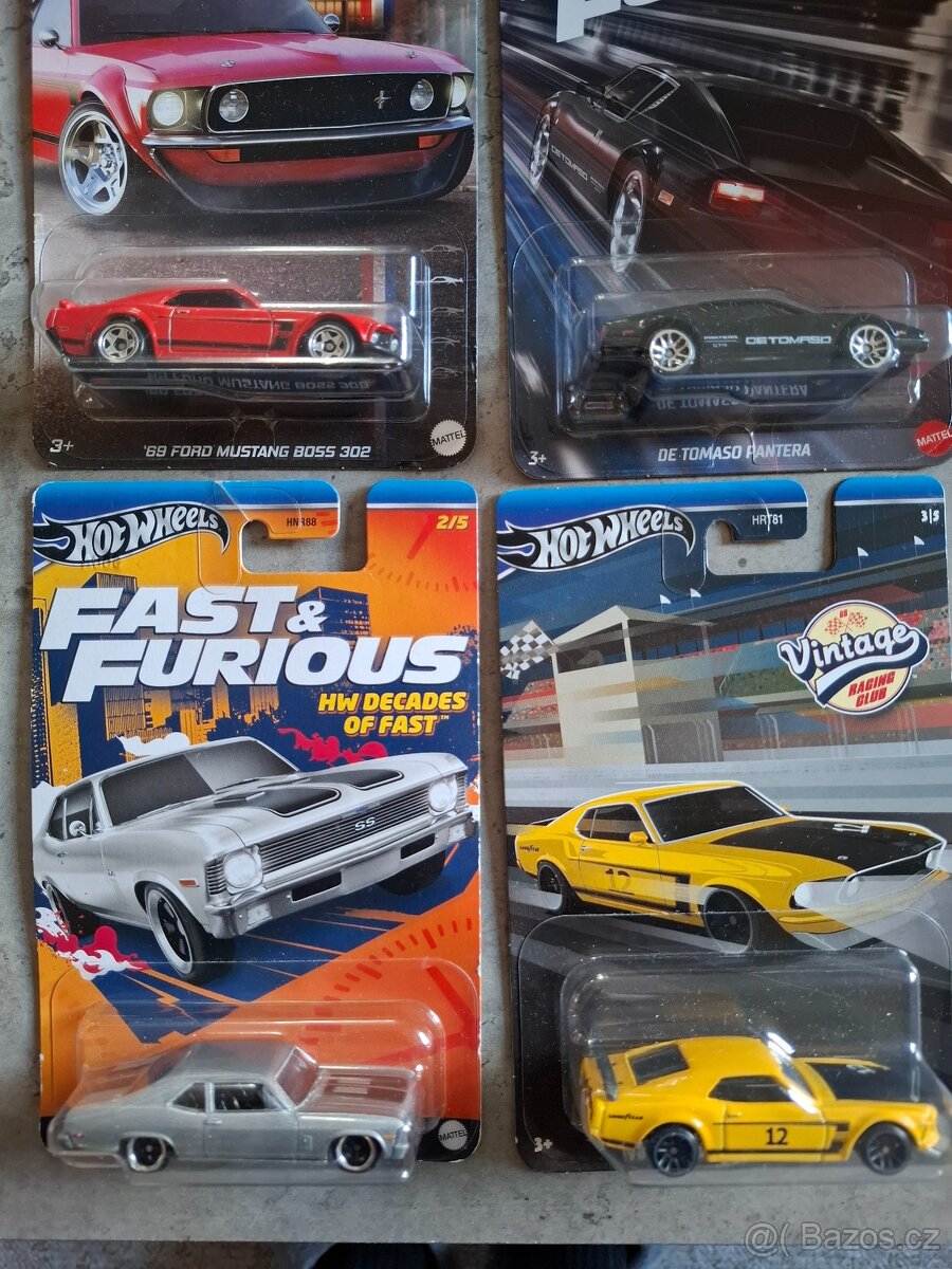 Auta Hot Wheels - 2