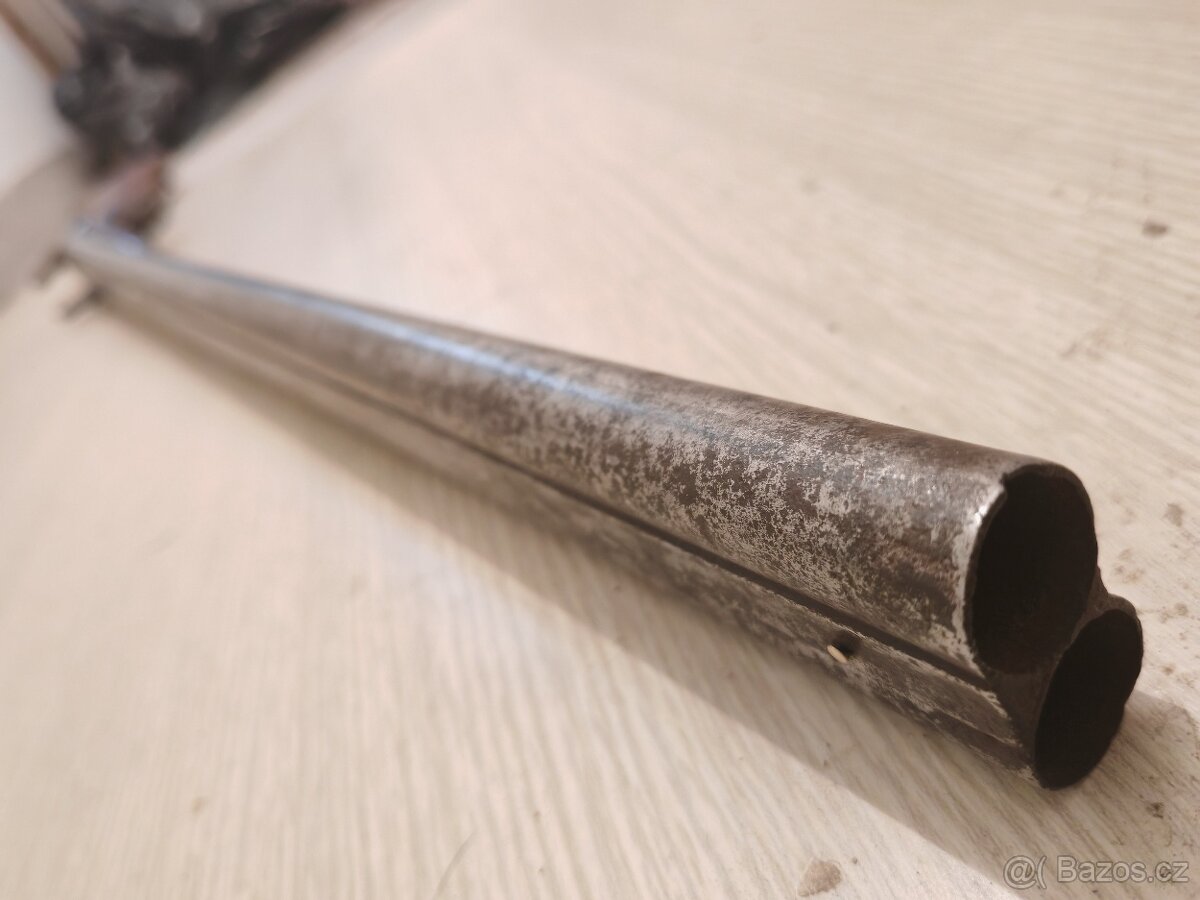 Historická dvouhlavňová brokovnice - 2