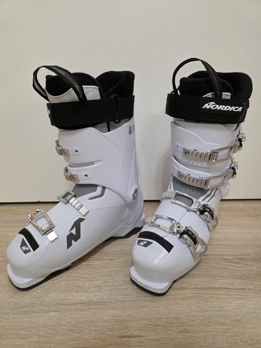 Lyžáky Nordica vel.26 (EU40) - 2