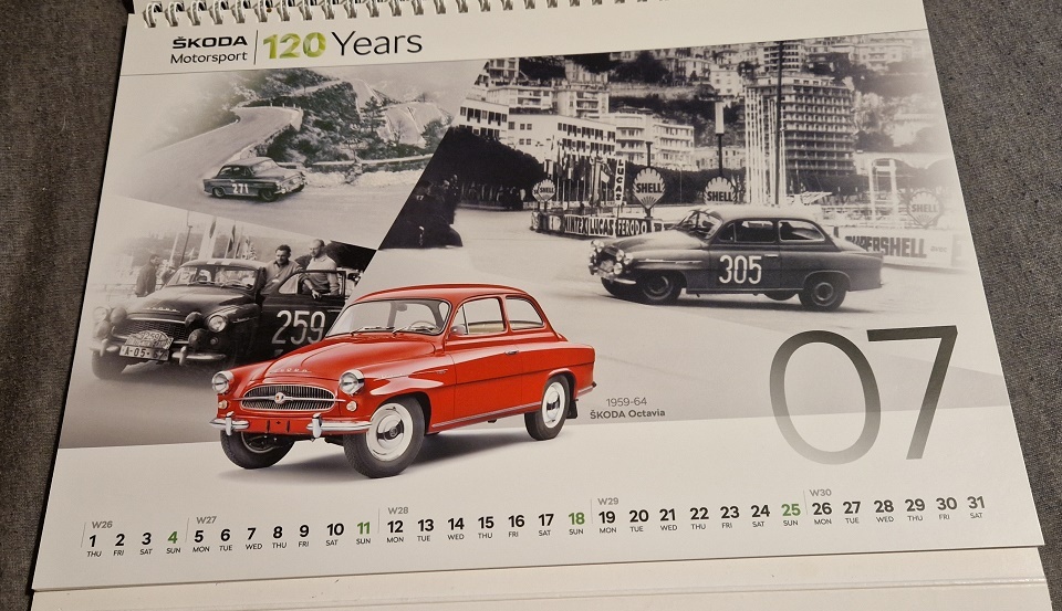 Stolní kalendář Škoda Motorsport 120 let rok 2021 - 2