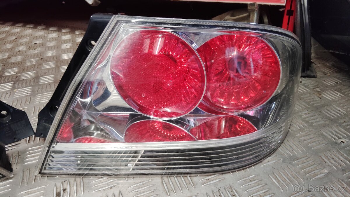 Světla zadní na Lancer r.v. 04-06 - 2