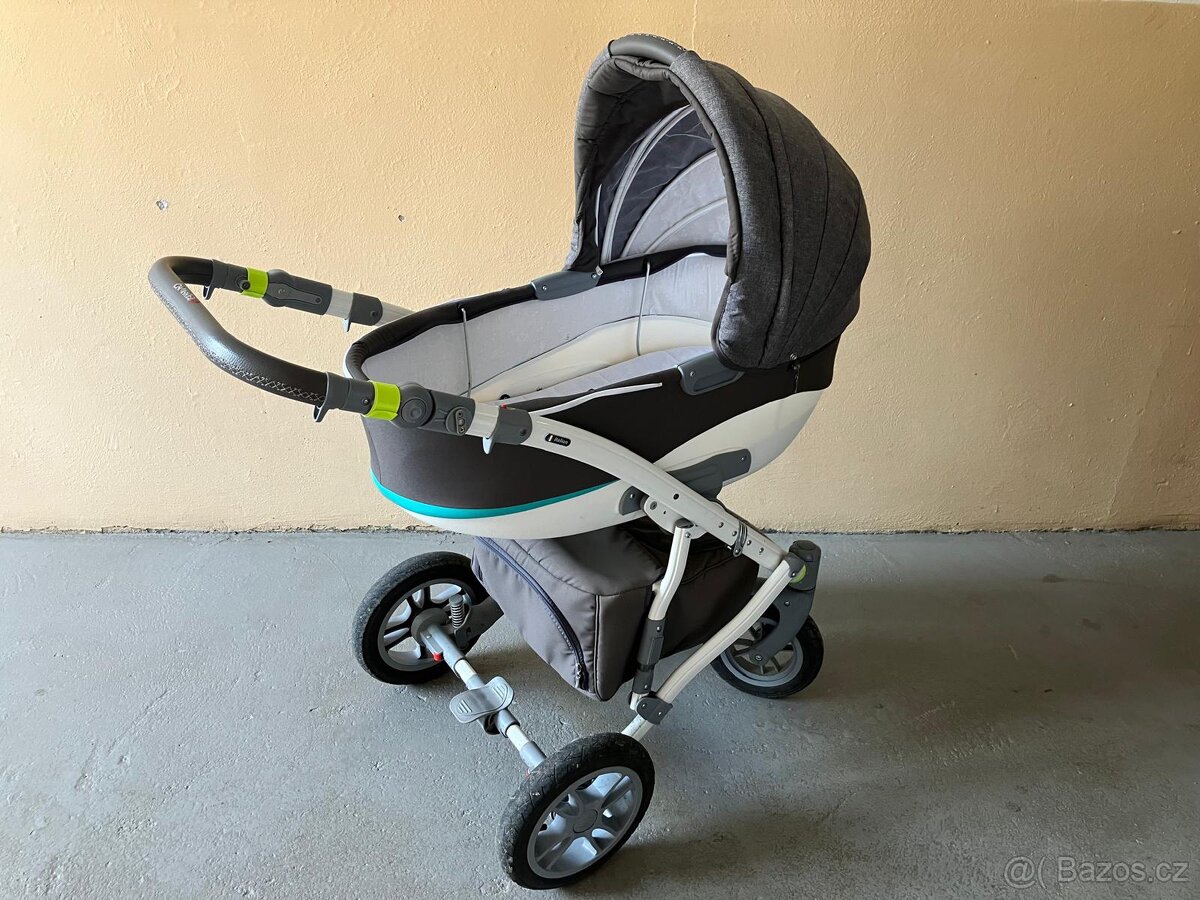 Kočárek značky Camarelo - 2