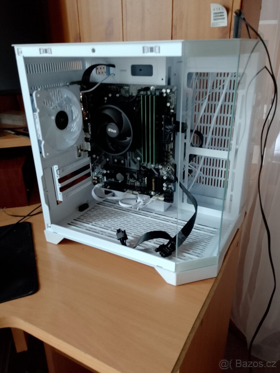 Stolní PC - 2