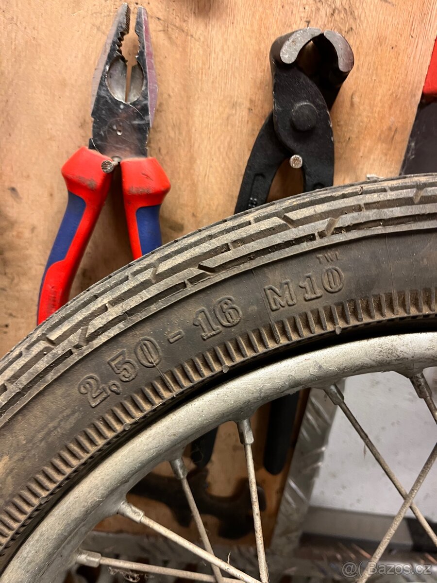 Přední kolo Jawa pionýr - 2