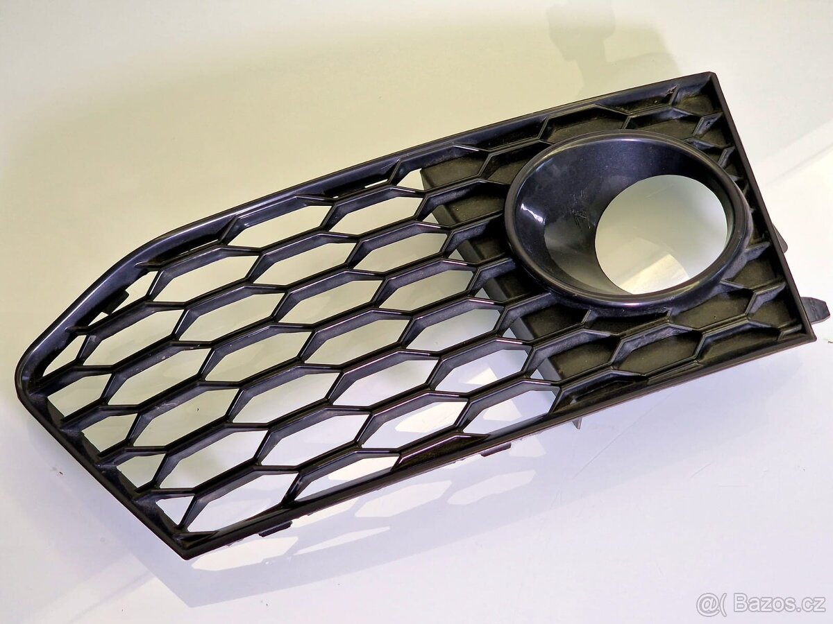 Krytka do nárazníku AUDI A7 - 2