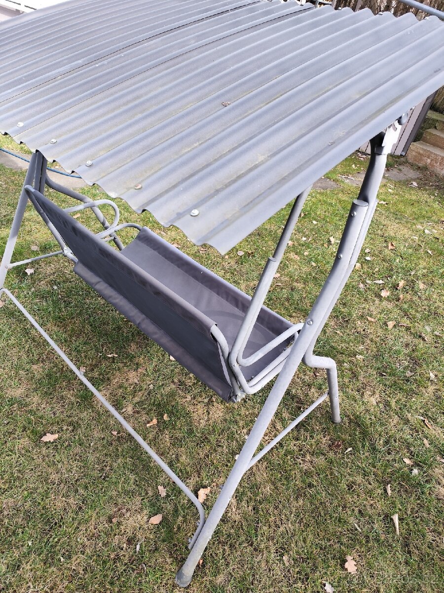Zahradní houpačka - 2