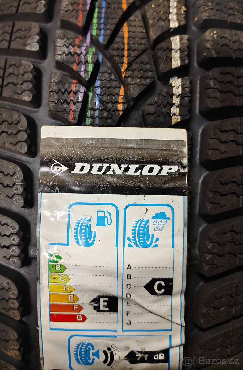 Nové zimní pneu Dunlop 215/60 r17C dot 4320 - 2