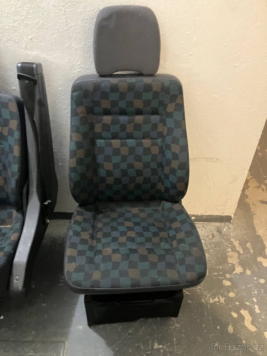 Autosedacky vito w638 - 2