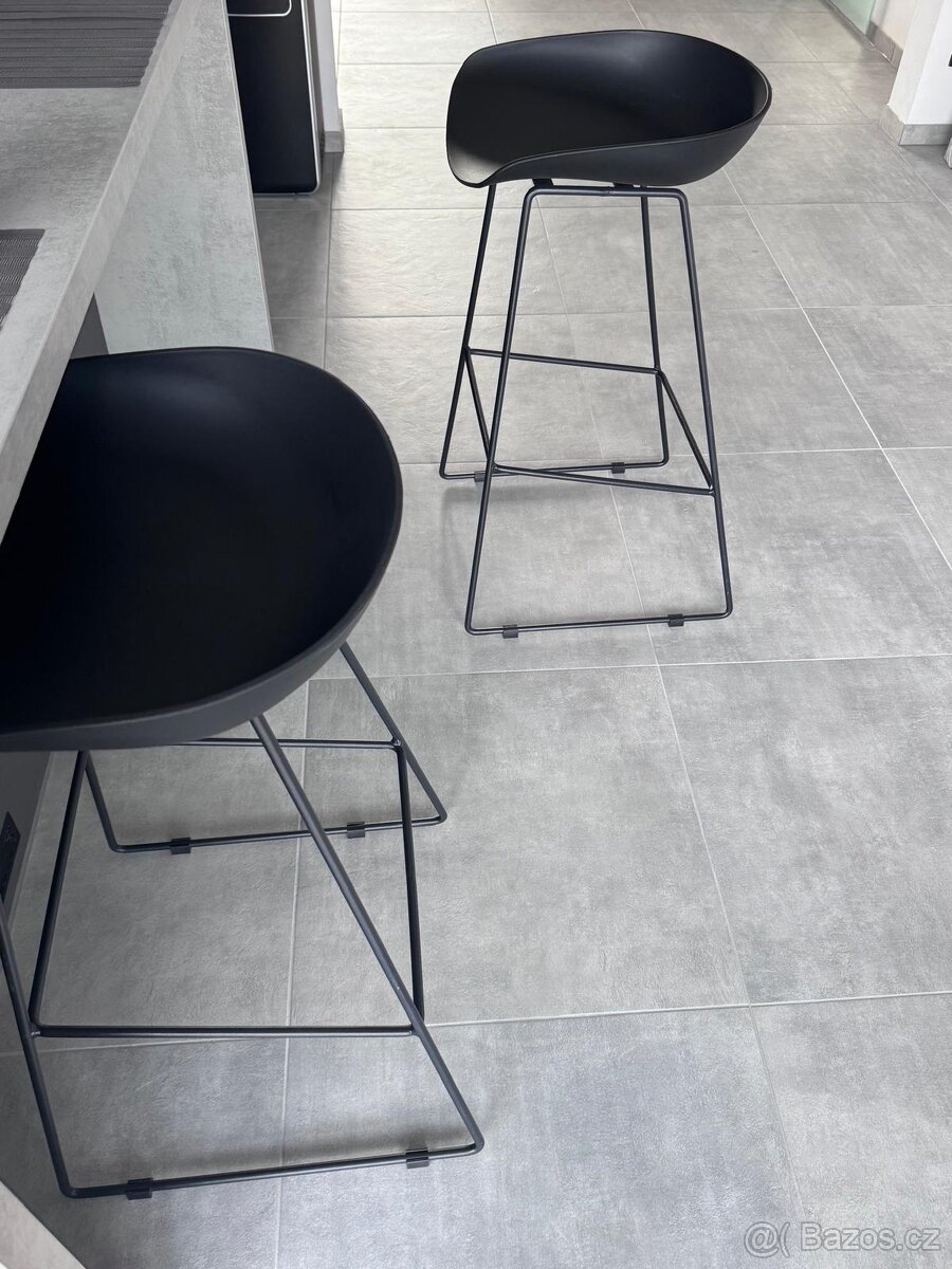 Barová židle/stolička - 2