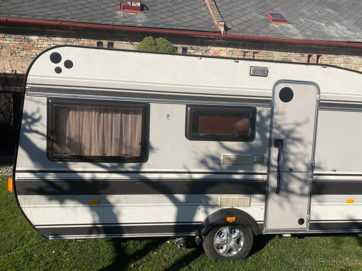Prodám karavan Hobby Deluxe - 2