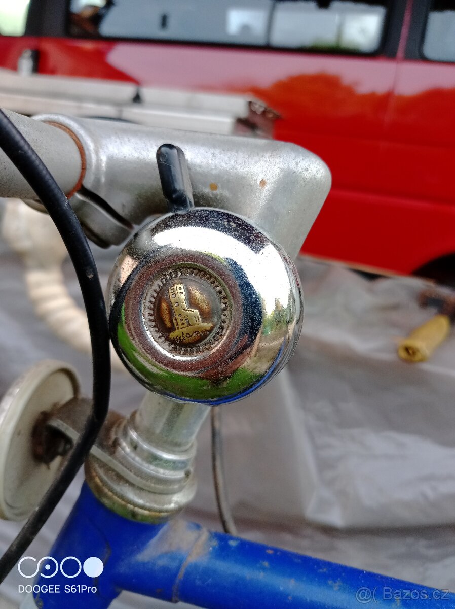 Favorit silniční kolo - 2