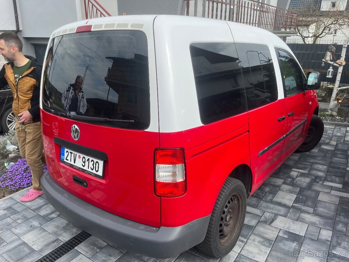 VW Caddy 1,4 benzin - 2