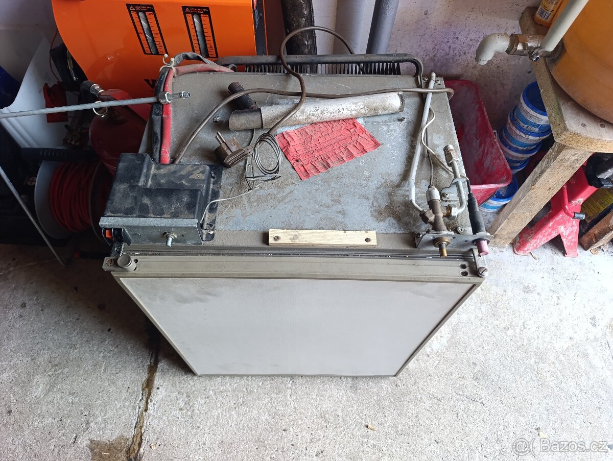 Absorpční chladnička 12v/220v/plyn - 2