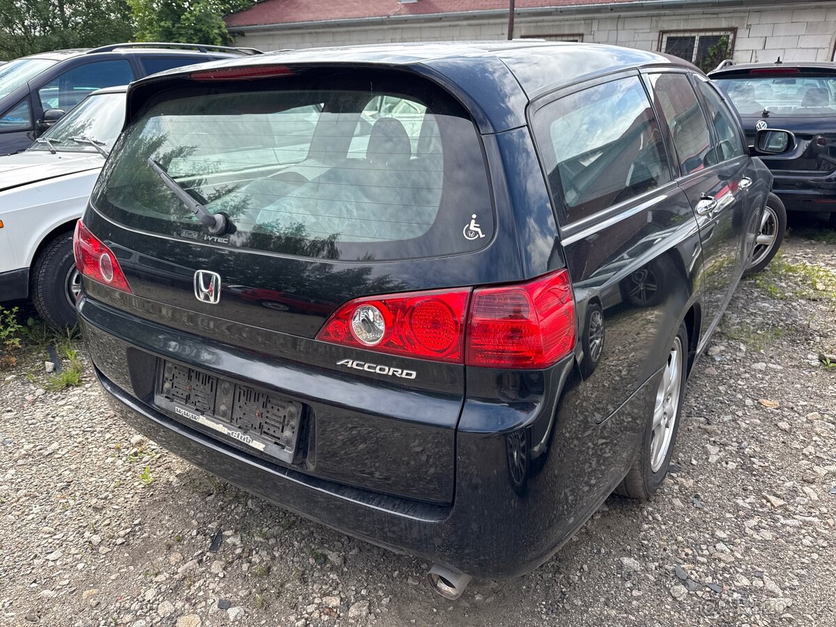 Honda Accord - 2