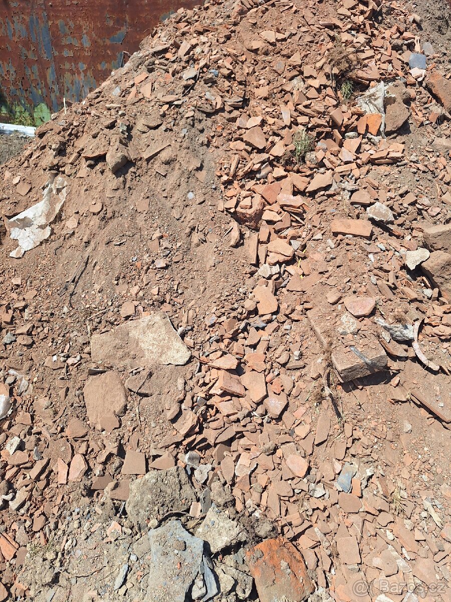 Cihlový recyklat za odvoz zdarma - 2
