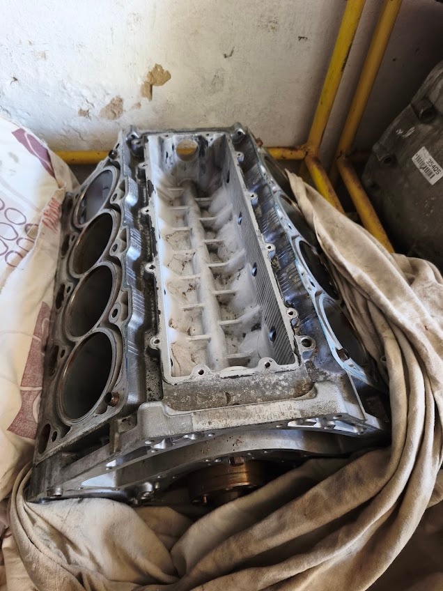 blok motoru V8 N62B44, N62 - 2
