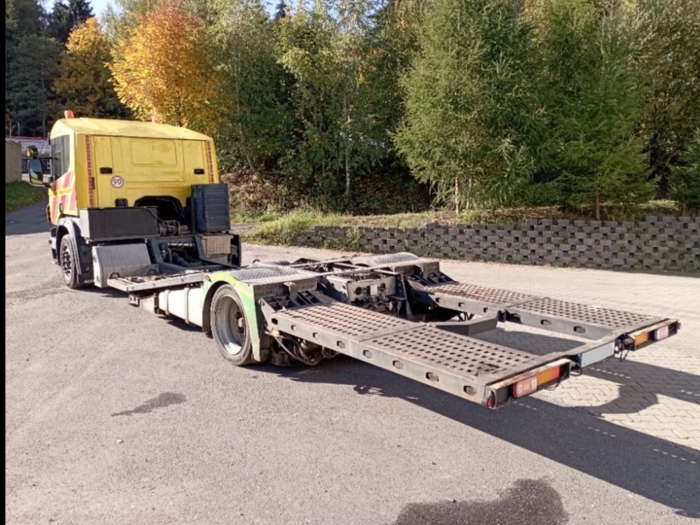 Scania odtahovka LKW