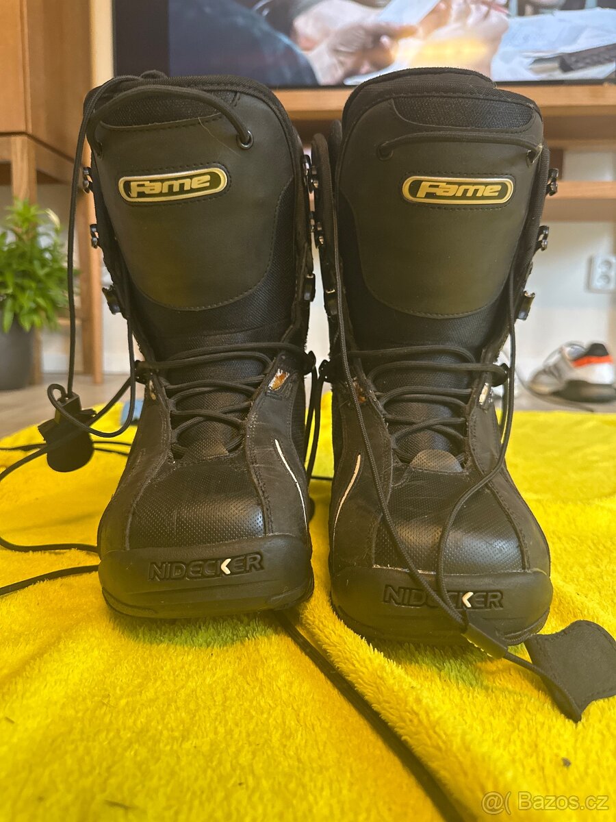 Snowboardové boty nidecker vel 40 eur - 2