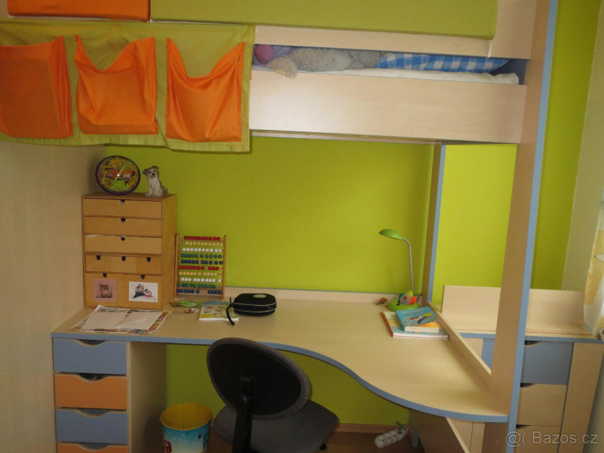 souprava do dětského pokoje s patrovou postelí a knihovnou - 2