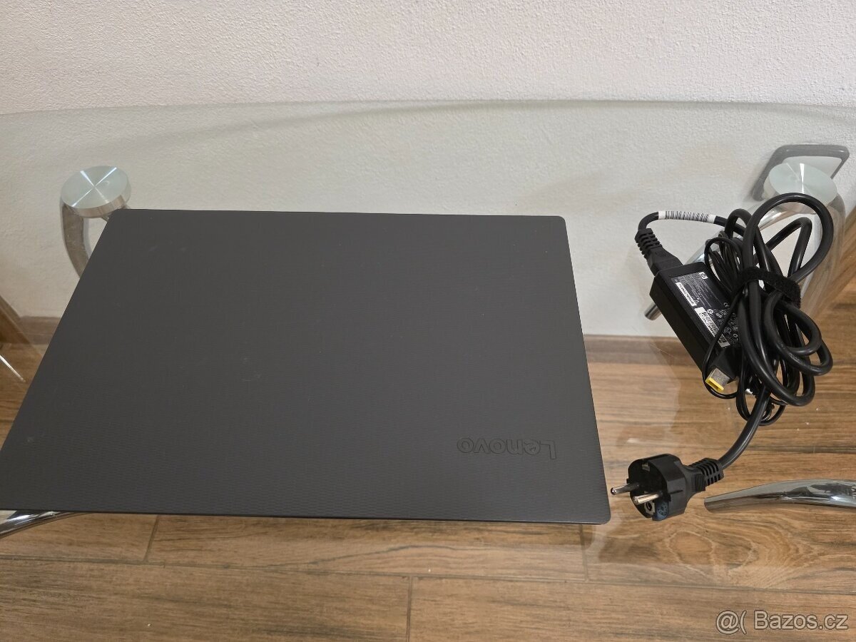 Notebook Lenovo V130-15IKB (win 11) - 2