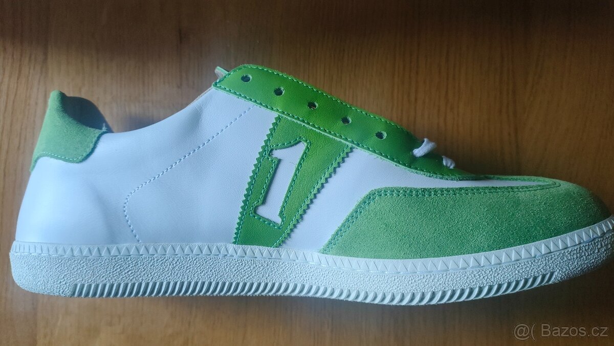 Botas Iconic White 47 - 2