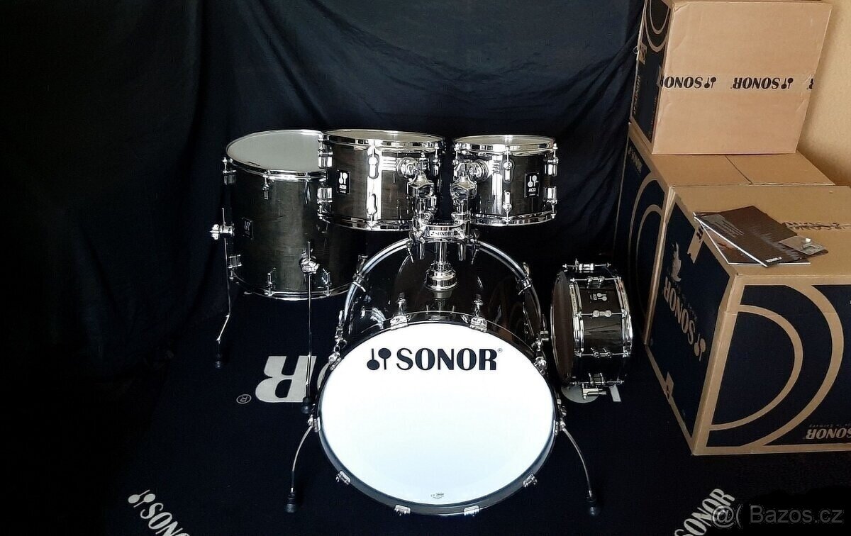 Prodám nové bicí Sonor AQ2- lak, transparent black - 2
