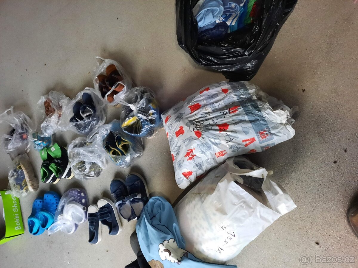 Autosedačky, odstrkávadla,3kombinace, kočár,atd. - 2