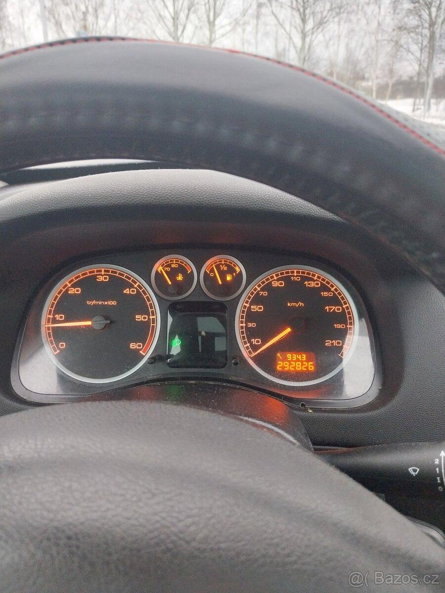 Peugot.307 1.6 HDI 80k - 2