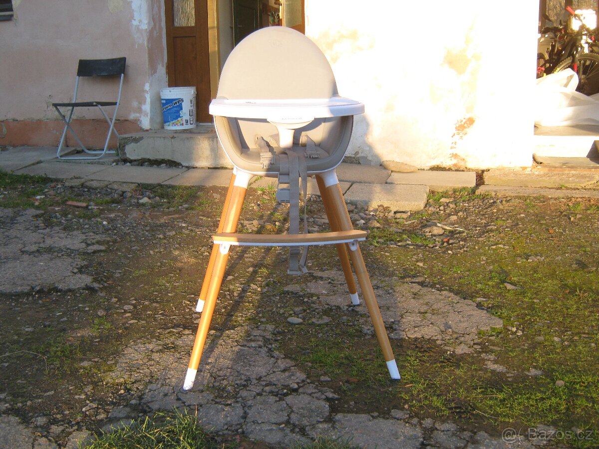 Dětská jídelní stolička - 2