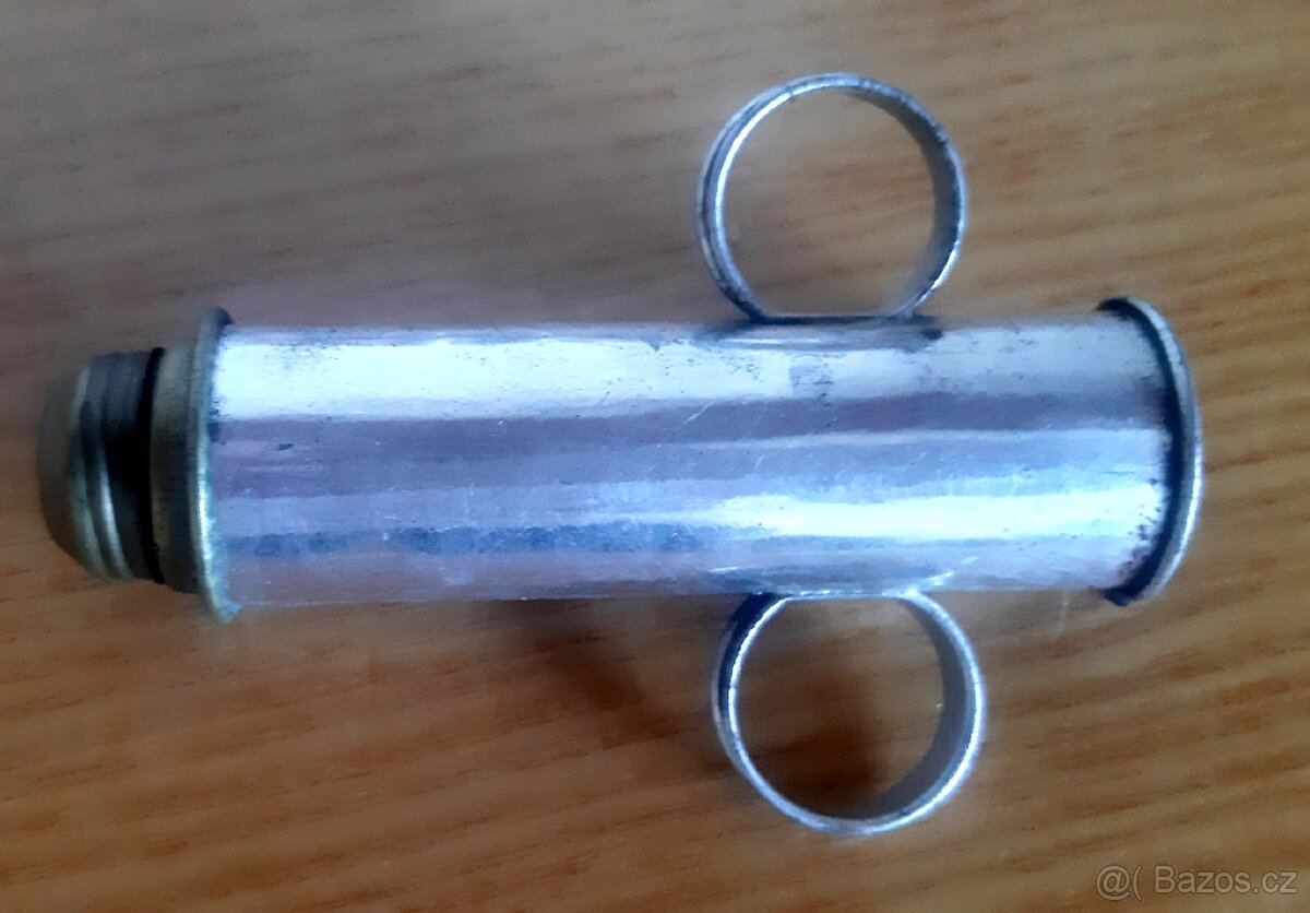 Stříkačka na zdobení dortu - 2