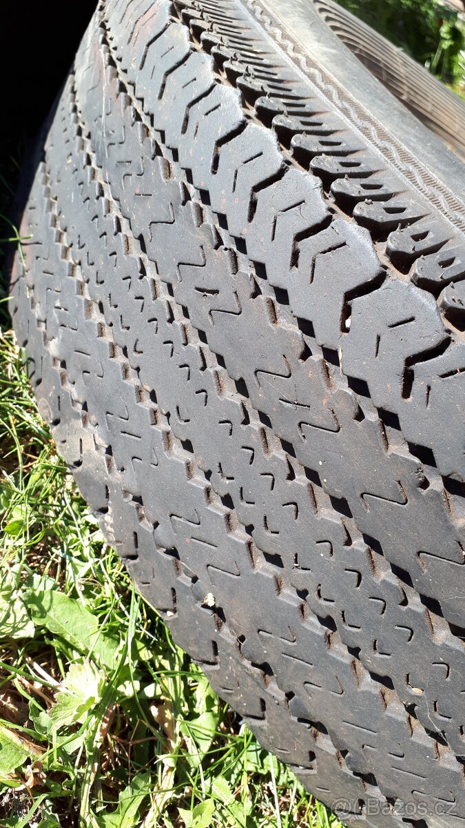 Dve pneumatiky Volha 24 original SSSR - 2