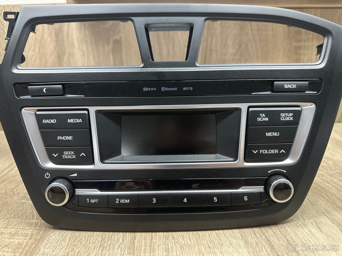 Rádio - Hyundai I20 - 2