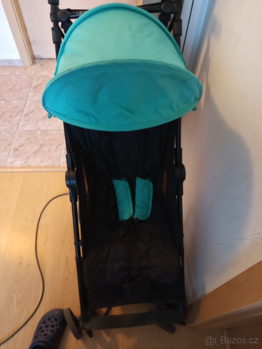 Kočárek golfové hole - 2