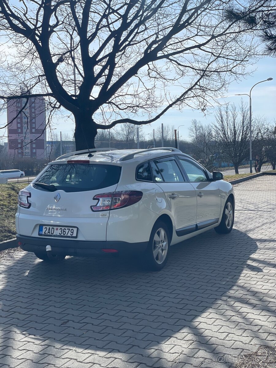 Renault Megane 3 1.5 k9k 2010 rok - 2