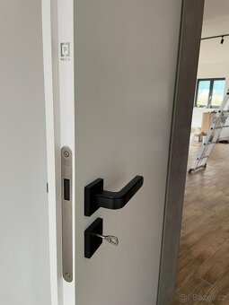 DVEŘE PORTA CPL SE ZÁRUBNÍ - 2