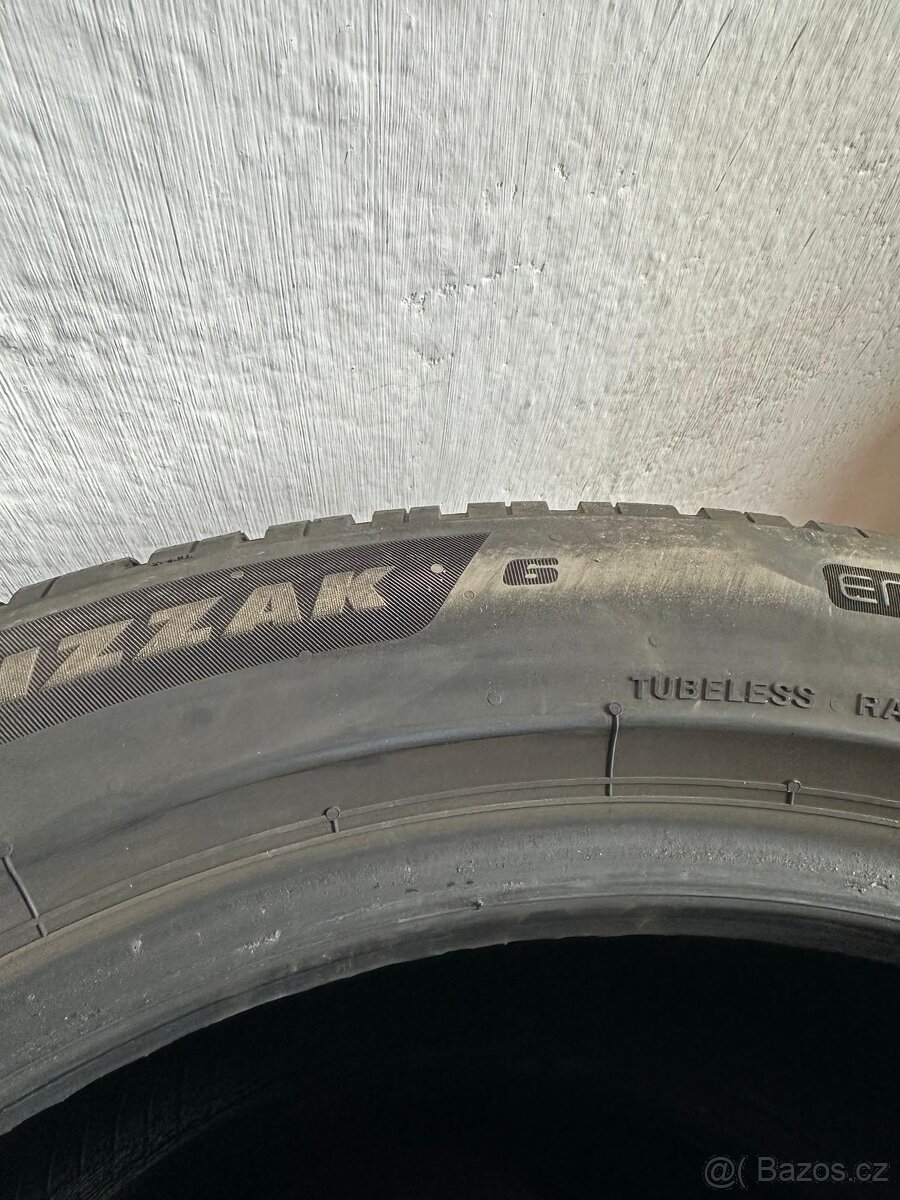 Pneumatiky Bridgestone Blizzak 6 - 285/45R20 - 2