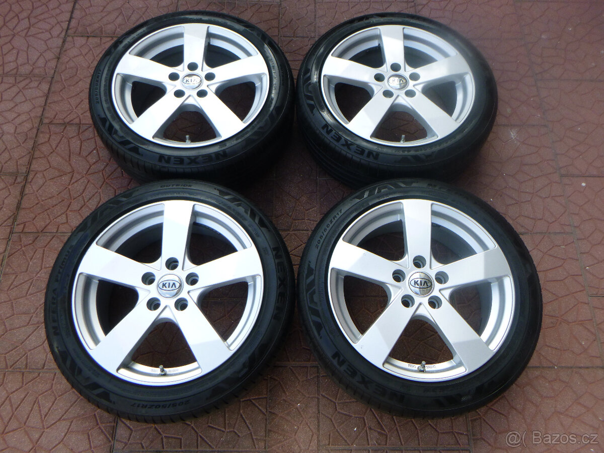 Letní alu sada originál Dezent 5x114,3 7Jx17 ET48 - TPMS - 2