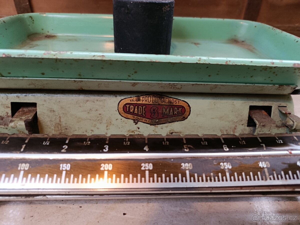 Retro Pultová Váha s Miskou a Posuvným Závažím - 2