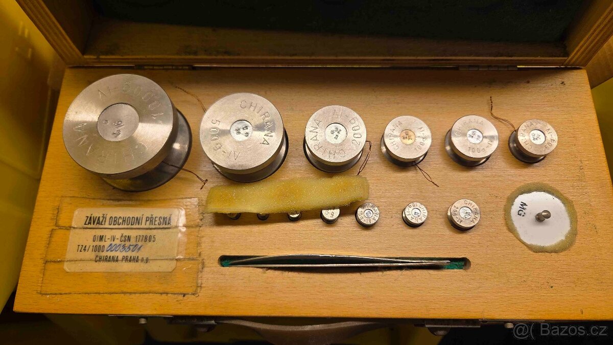 laboratorní závaží Chirana - 2