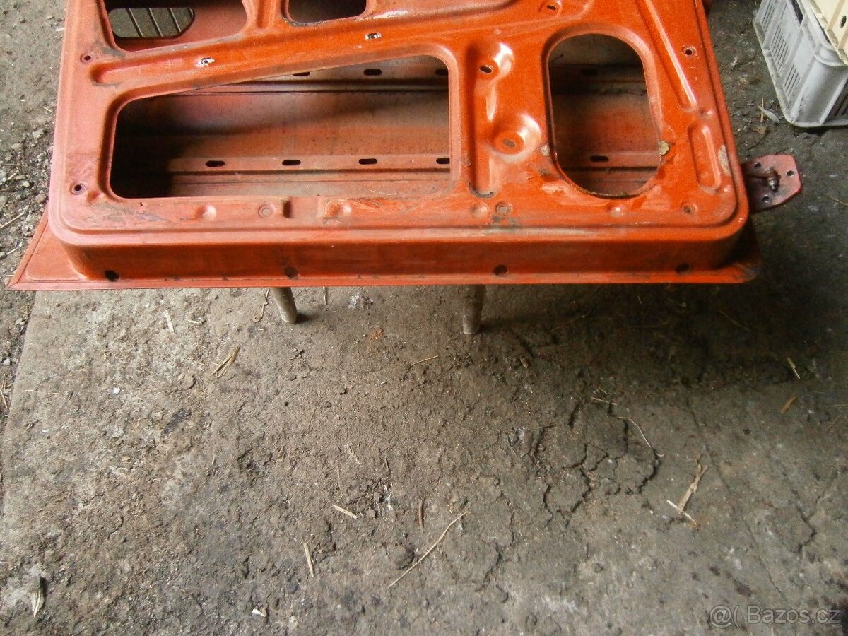 škoda 120 lp dveře,čelo,světla - 2