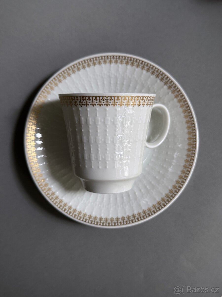 Vintagní moka šálek s podšálkem. - 2