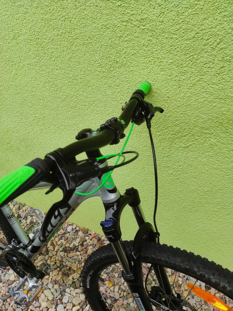 Značkové horské kolo KELLYS 27,5"/15,5" Hydraulic. disc - 2