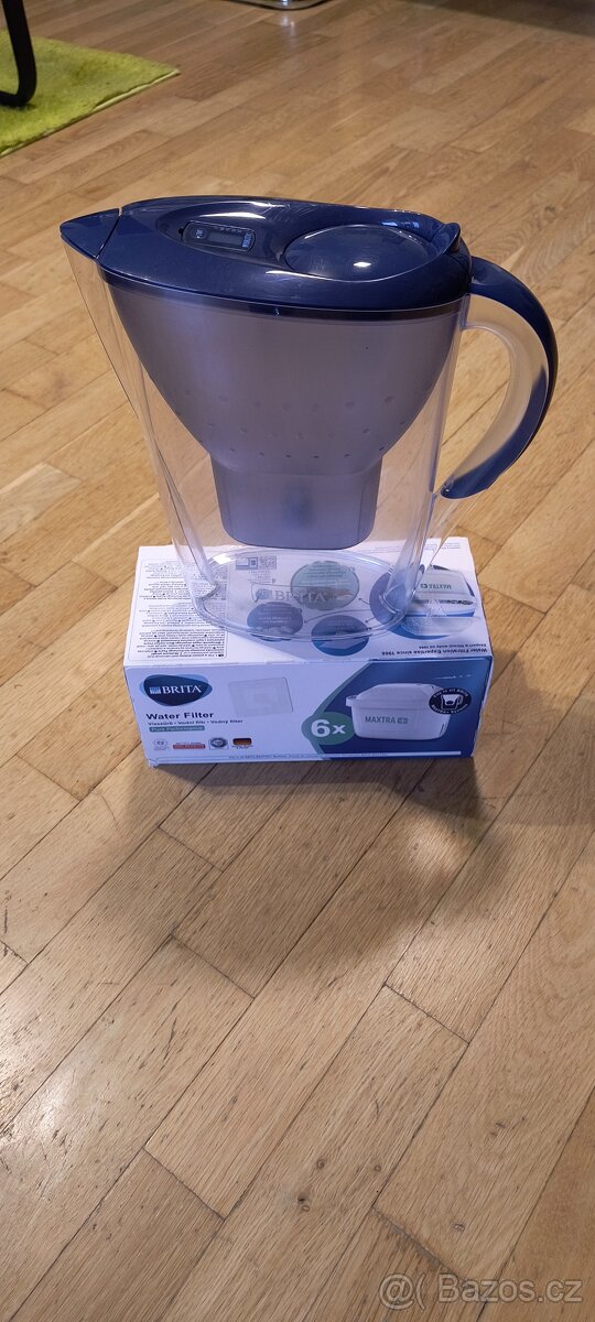 Konvice Brita + náhradní filtry na vodu - 2