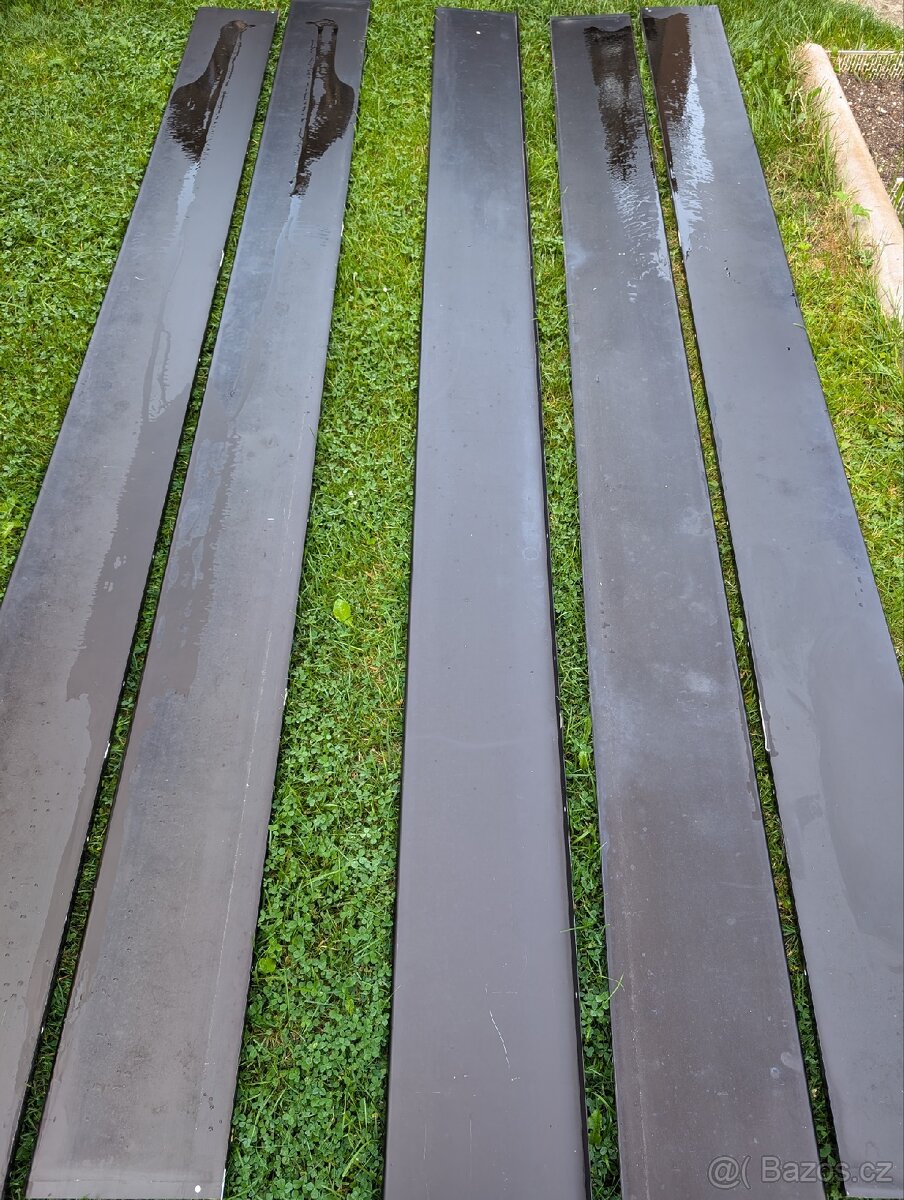 Venkovní AL parapet tažený - 2