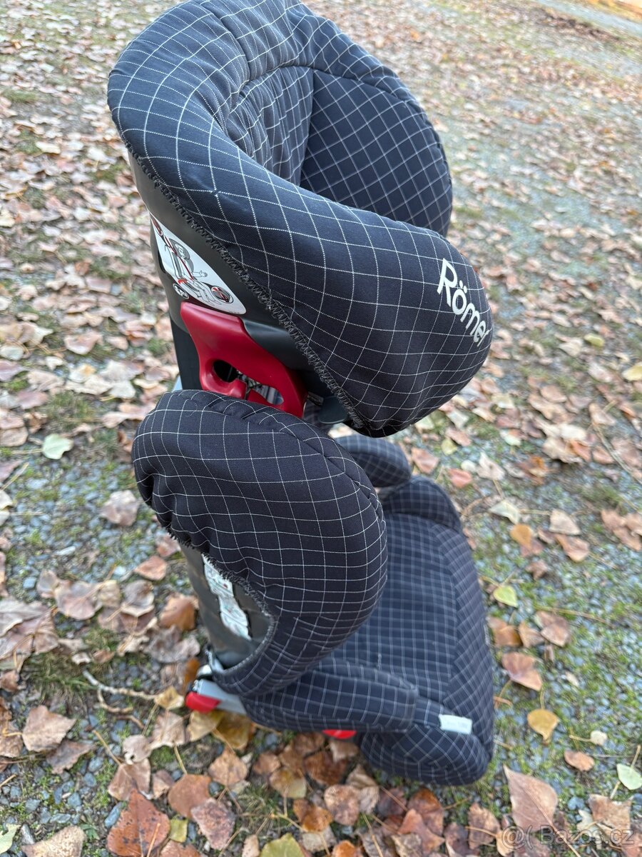 Dětská autosedačka značky Britax Römer 15-36 kg - 2