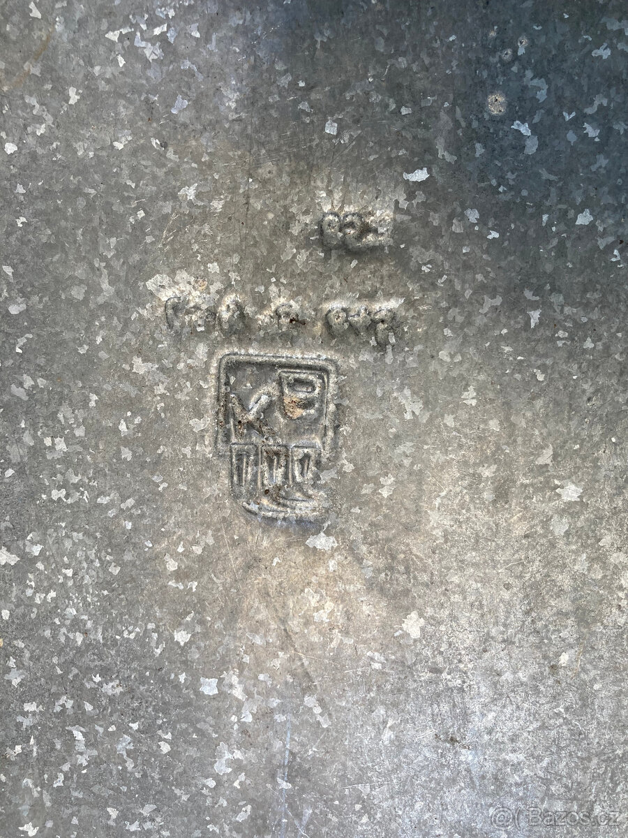 Vana pozinkovaná stará 500 kč - 2