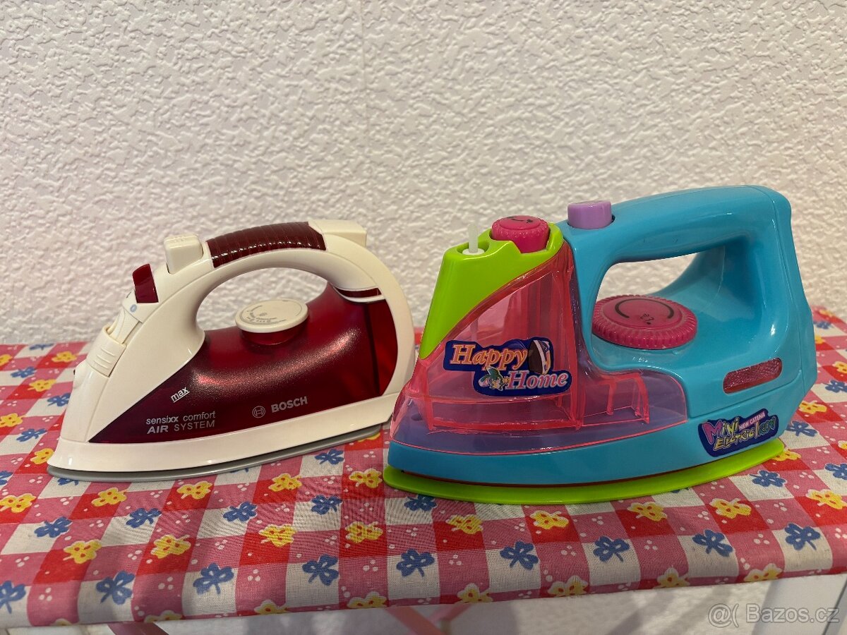 Dětské žehlicí prkno a žehličky - 2